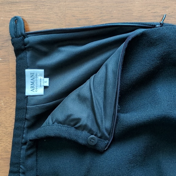 Armani Collezioni Black Stretch Crepe Knee Length Pencil Skirt Women's Size 6 - Picture 5 of 16